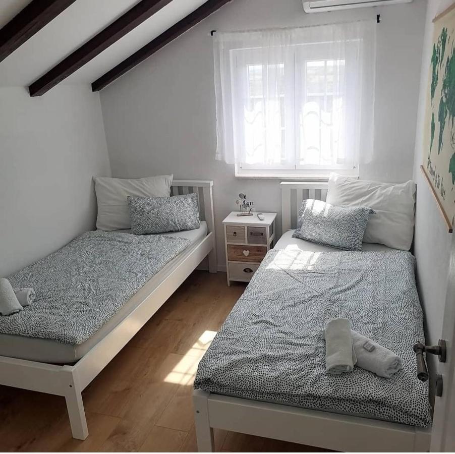 Villa Venkin Dvor Novalja Ngoại thất bức ảnh