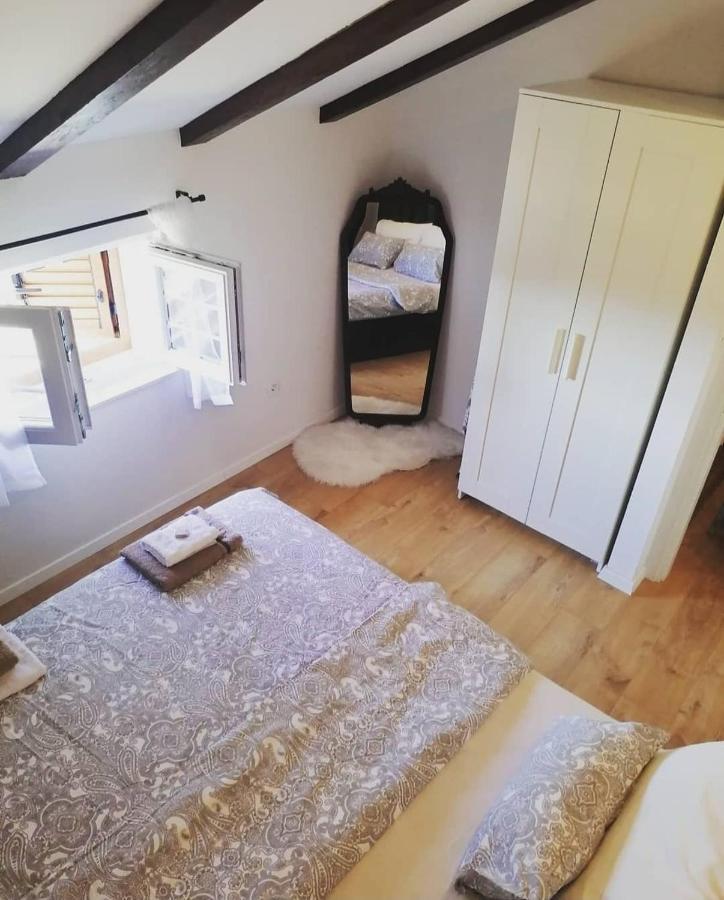 Villa Venkin Dvor Novalja Ngoại thất bức ảnh